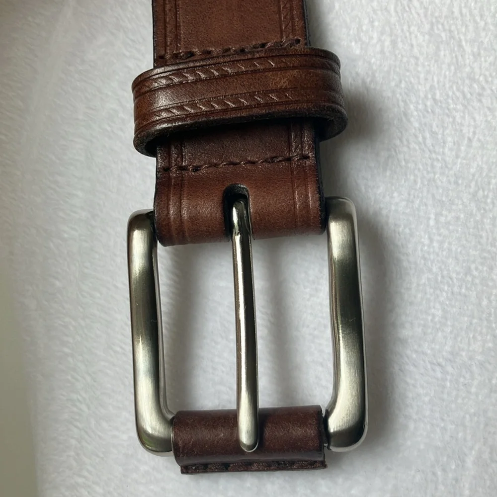 Amanda Smith Women’s Brown Leather Belt